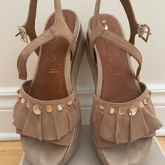 Tamaris women’s wedge sandals - Picture 6 of 9